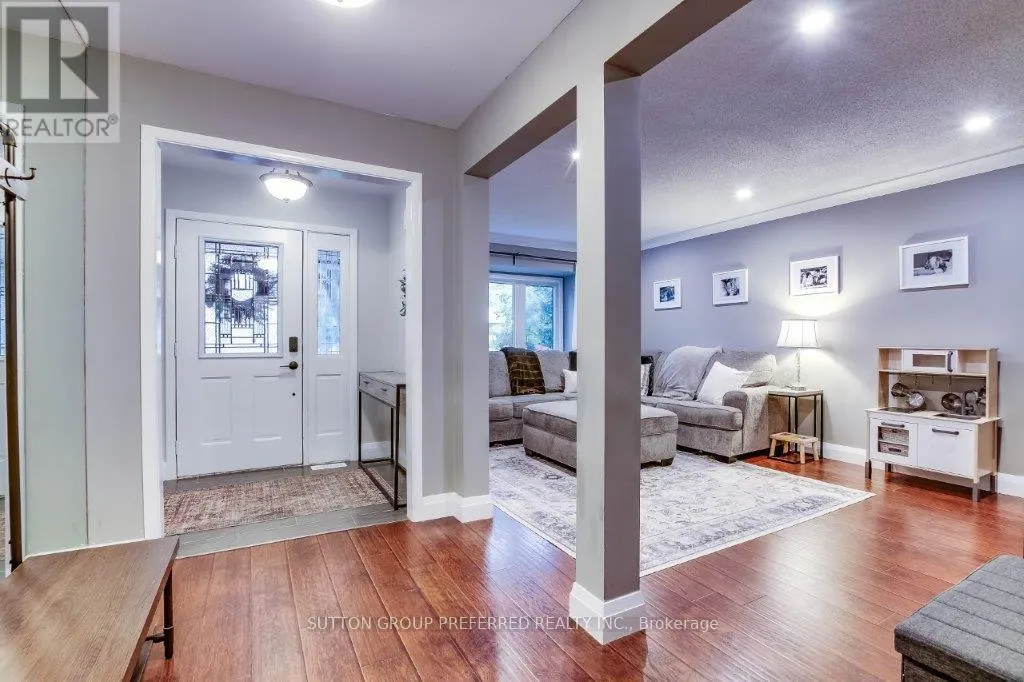 1295 HASTINGS DRIVE
