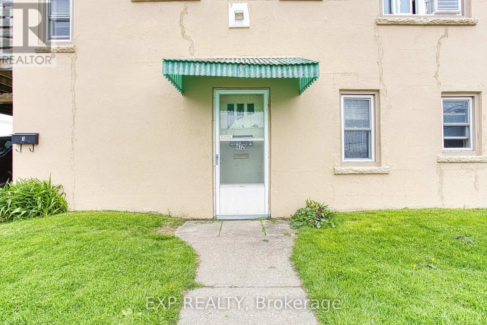 4727-4729 FERGUSON STREET