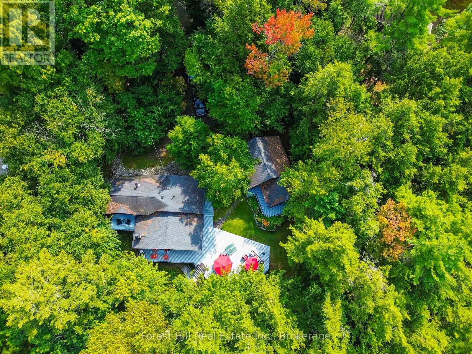21 LAKEVIEW CRESCENT