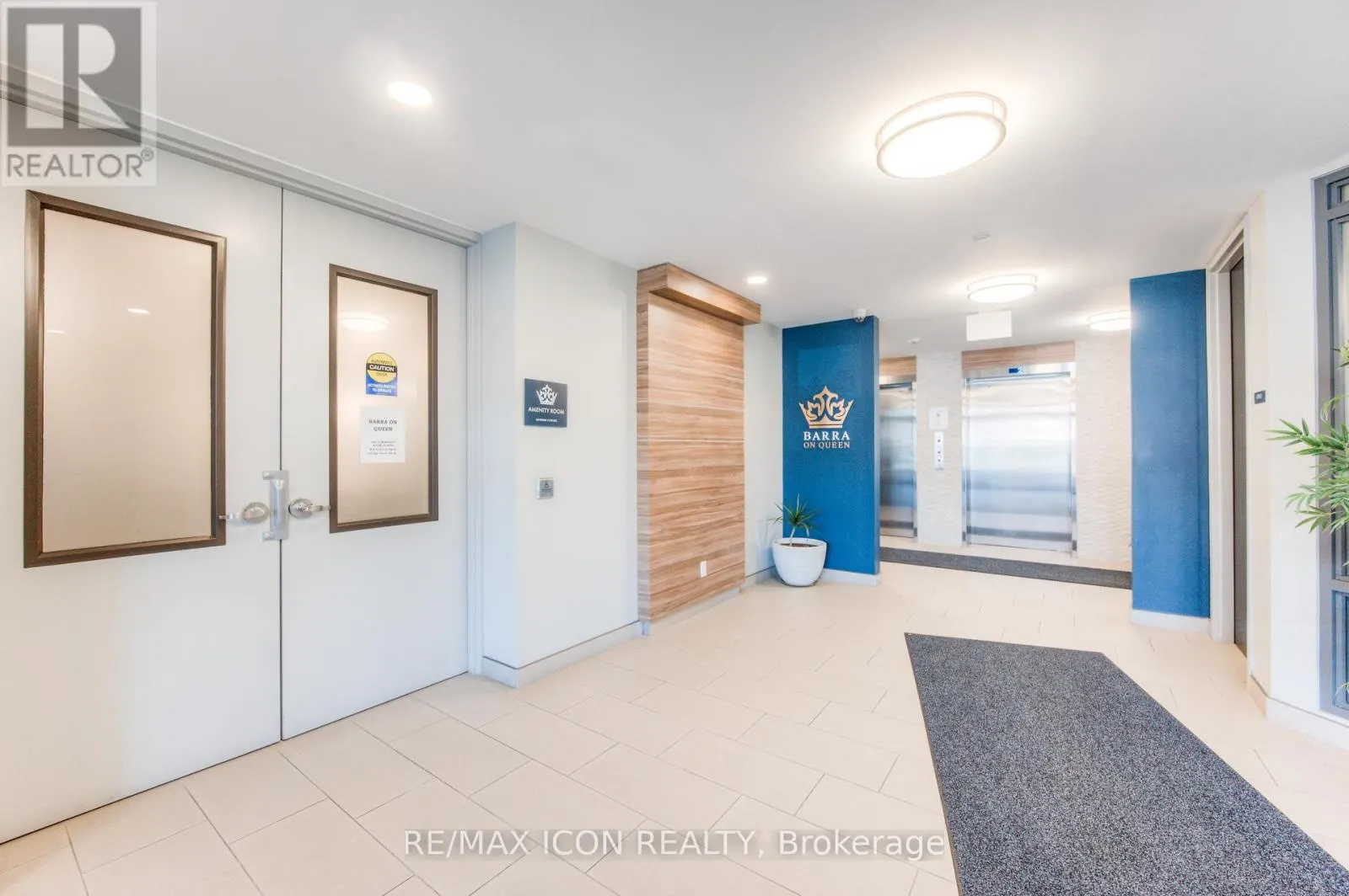 417 - 399 QUEEN STREET S