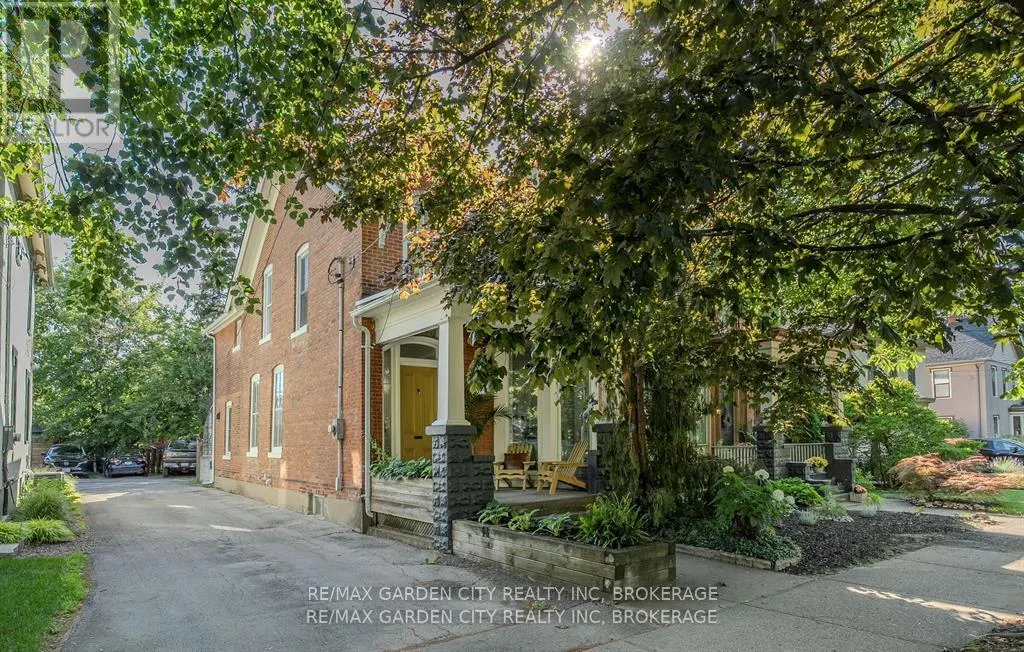 93 QUEEN STREET
