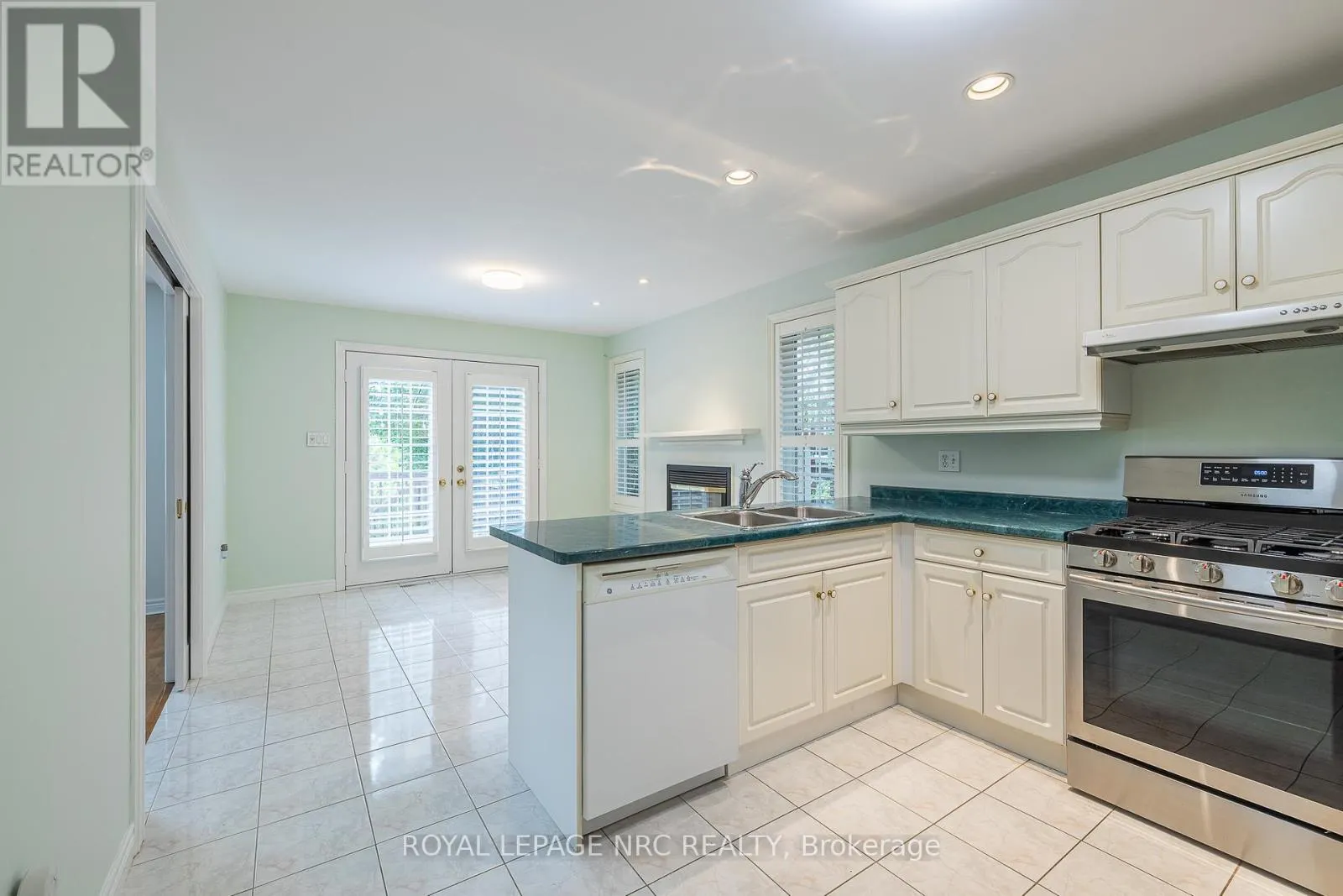 8072 ALPINE DRIVE