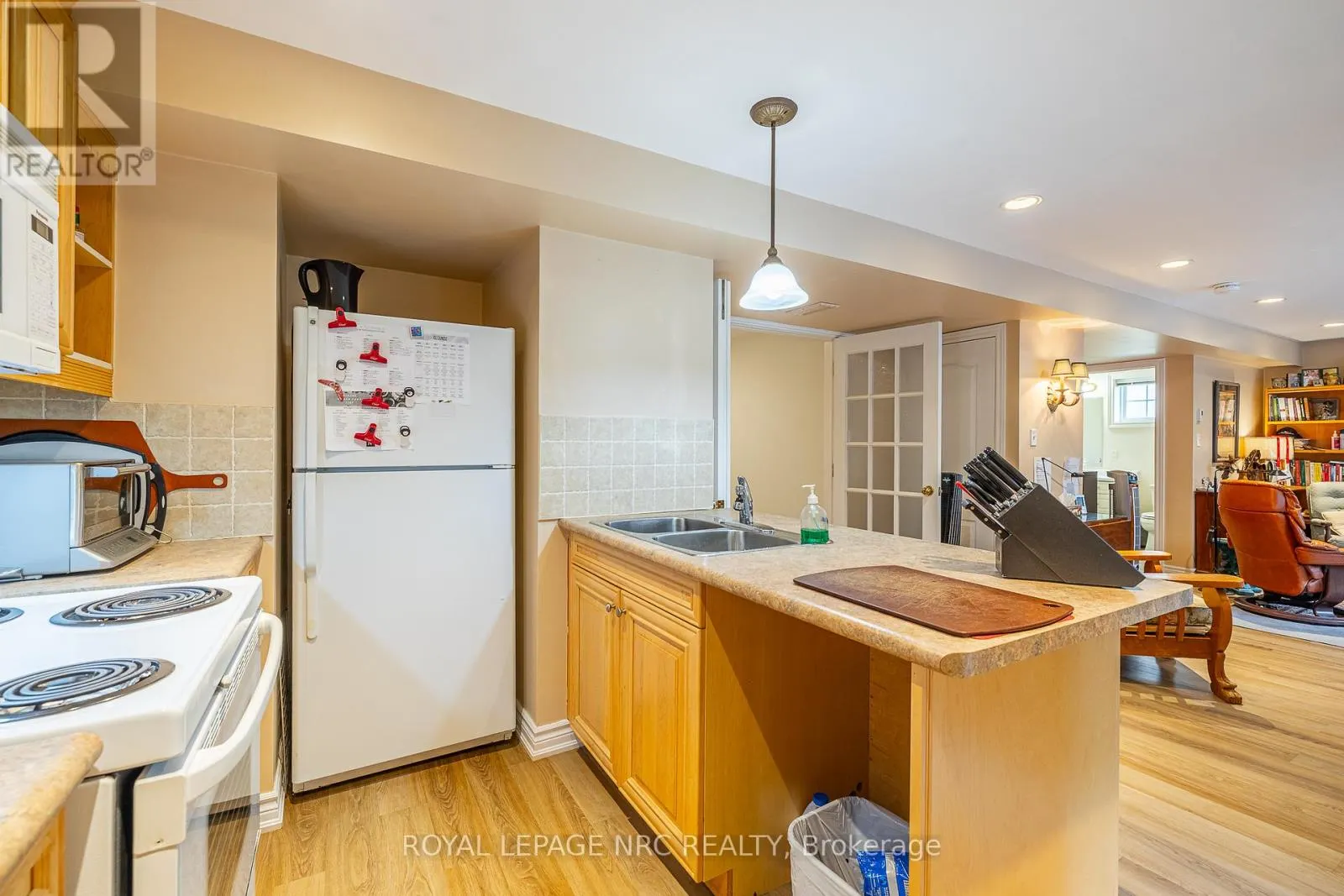 8072 ALPINE DRIVE