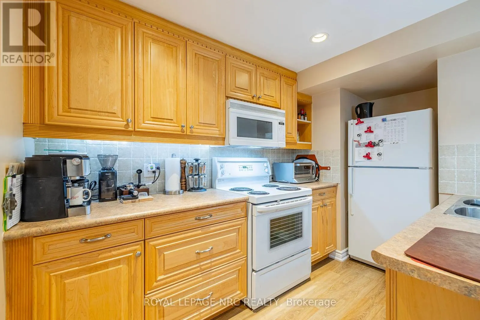 8072 ALPINE DRIVE