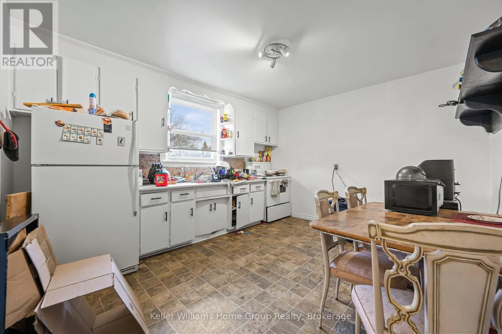 107 EAST AVENUE