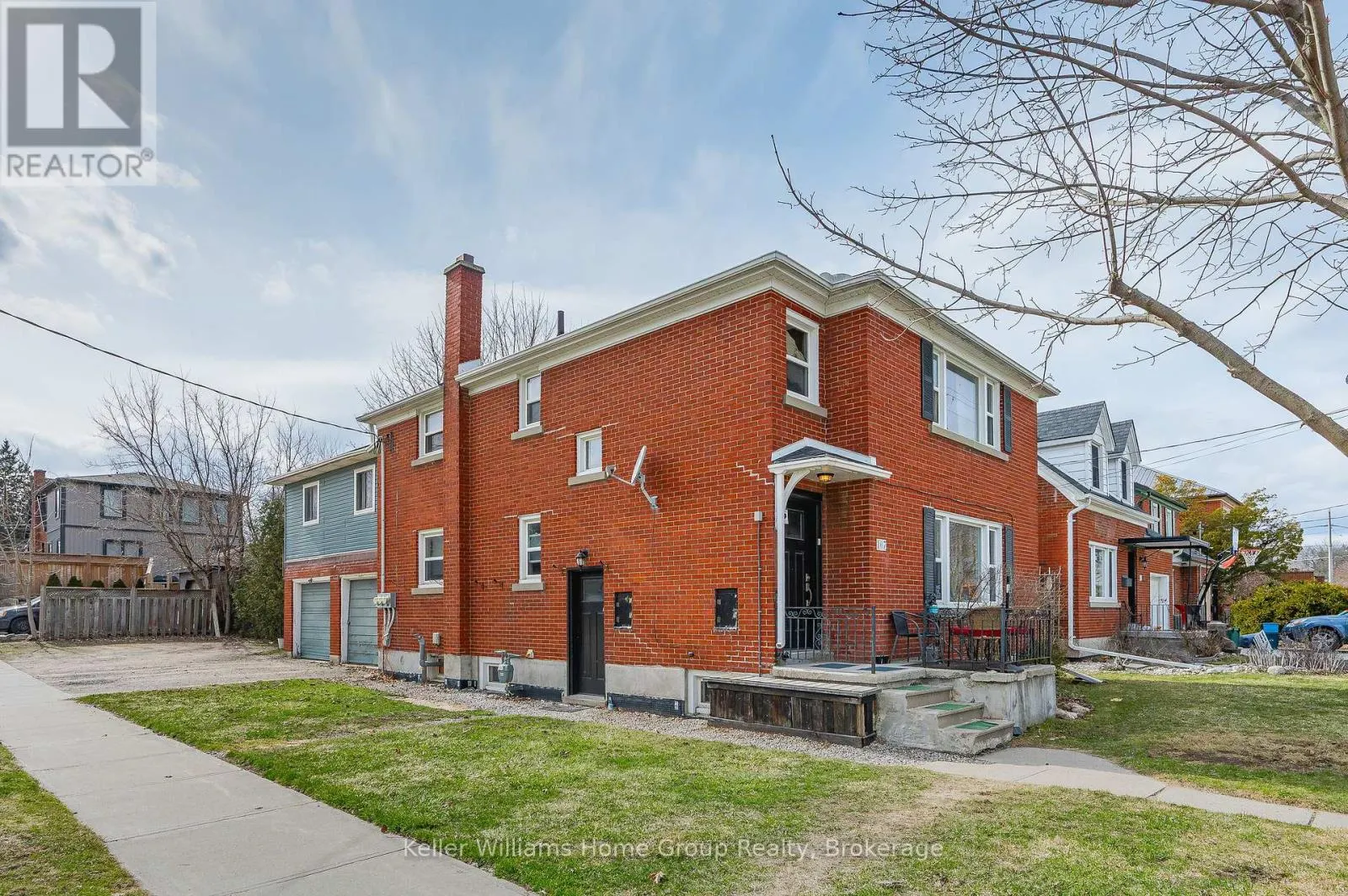 107 EAST AVENUE
