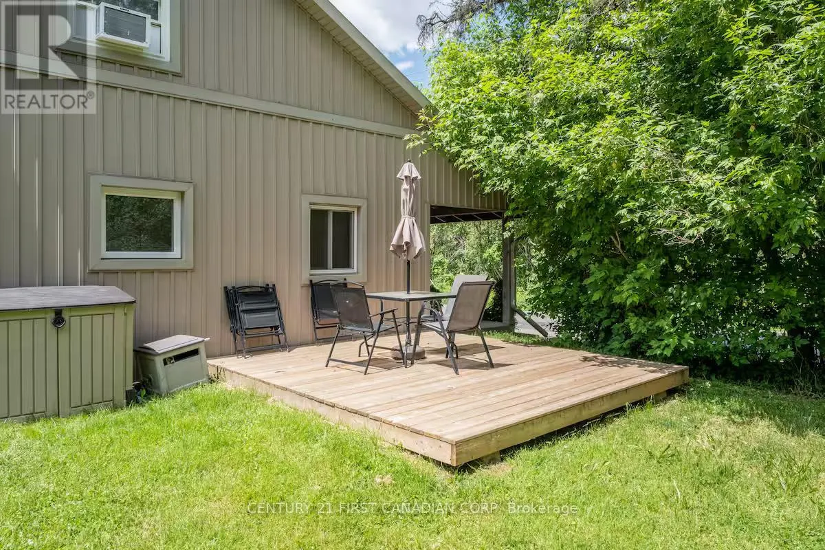 UNIT A - 705 CONSERVATION DRIVE, #Unit A
