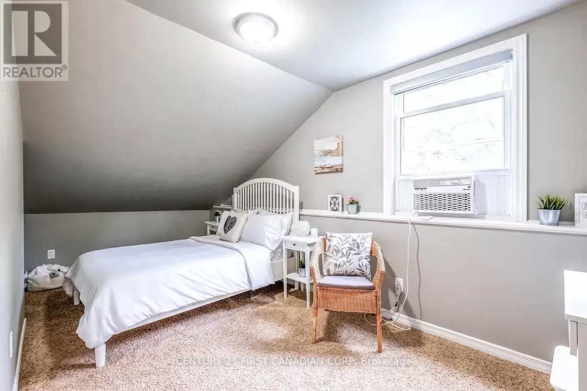 UNIT A - 705 CONSERVATION DRIVE, #Unit A