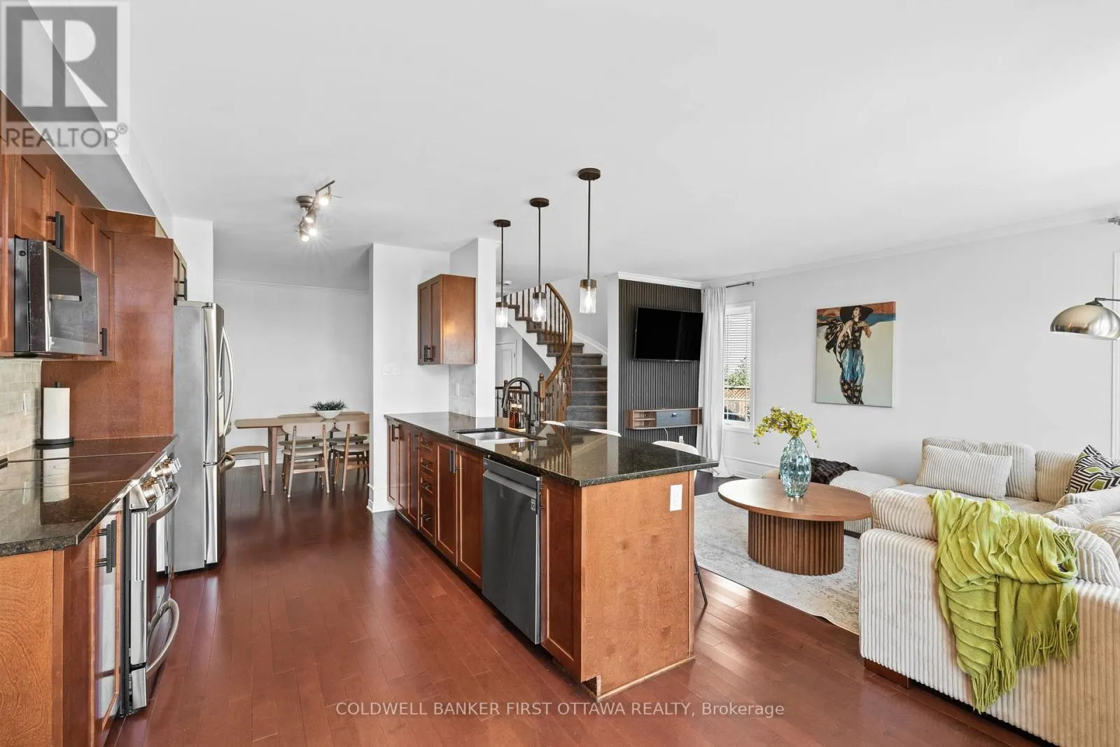 638 PEPPERVILLE CRESCENT