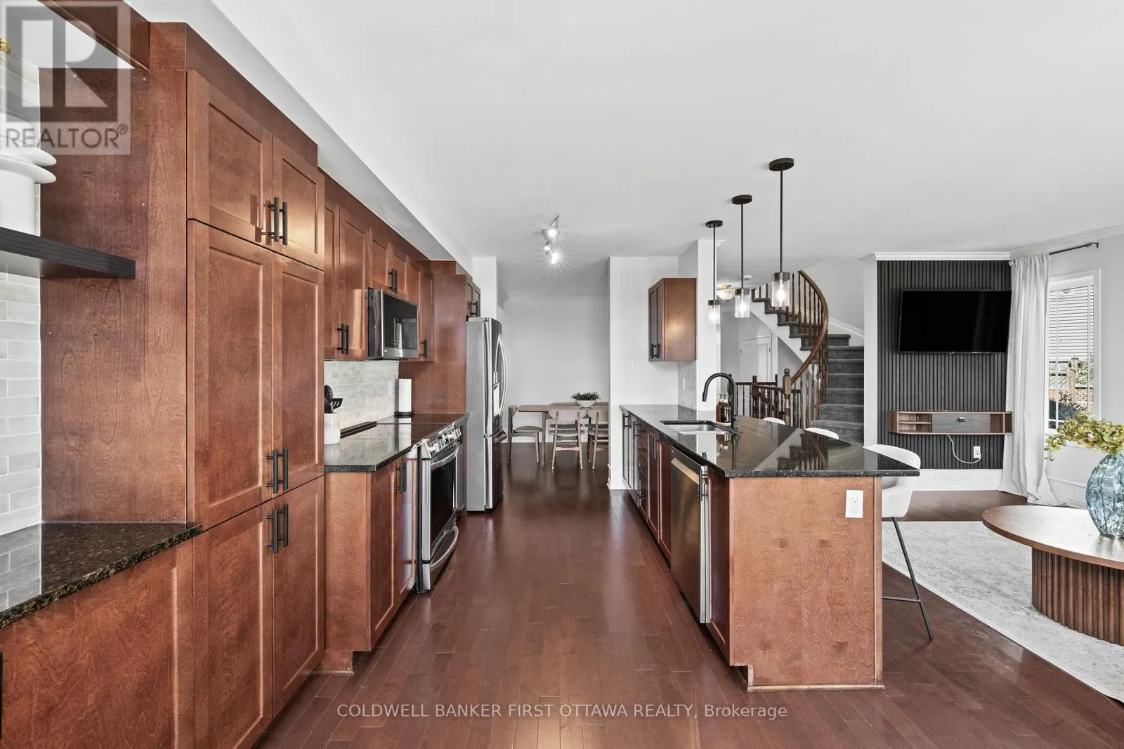638 PEPPERVILLE CRESCENT