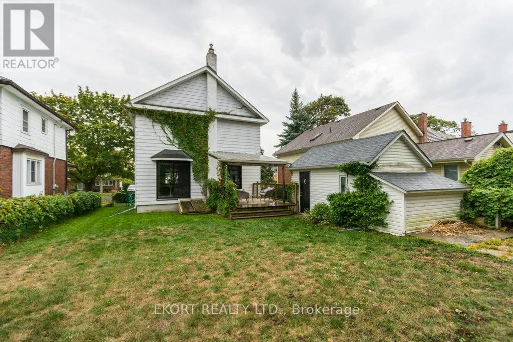 302 BRIDGE STREET E