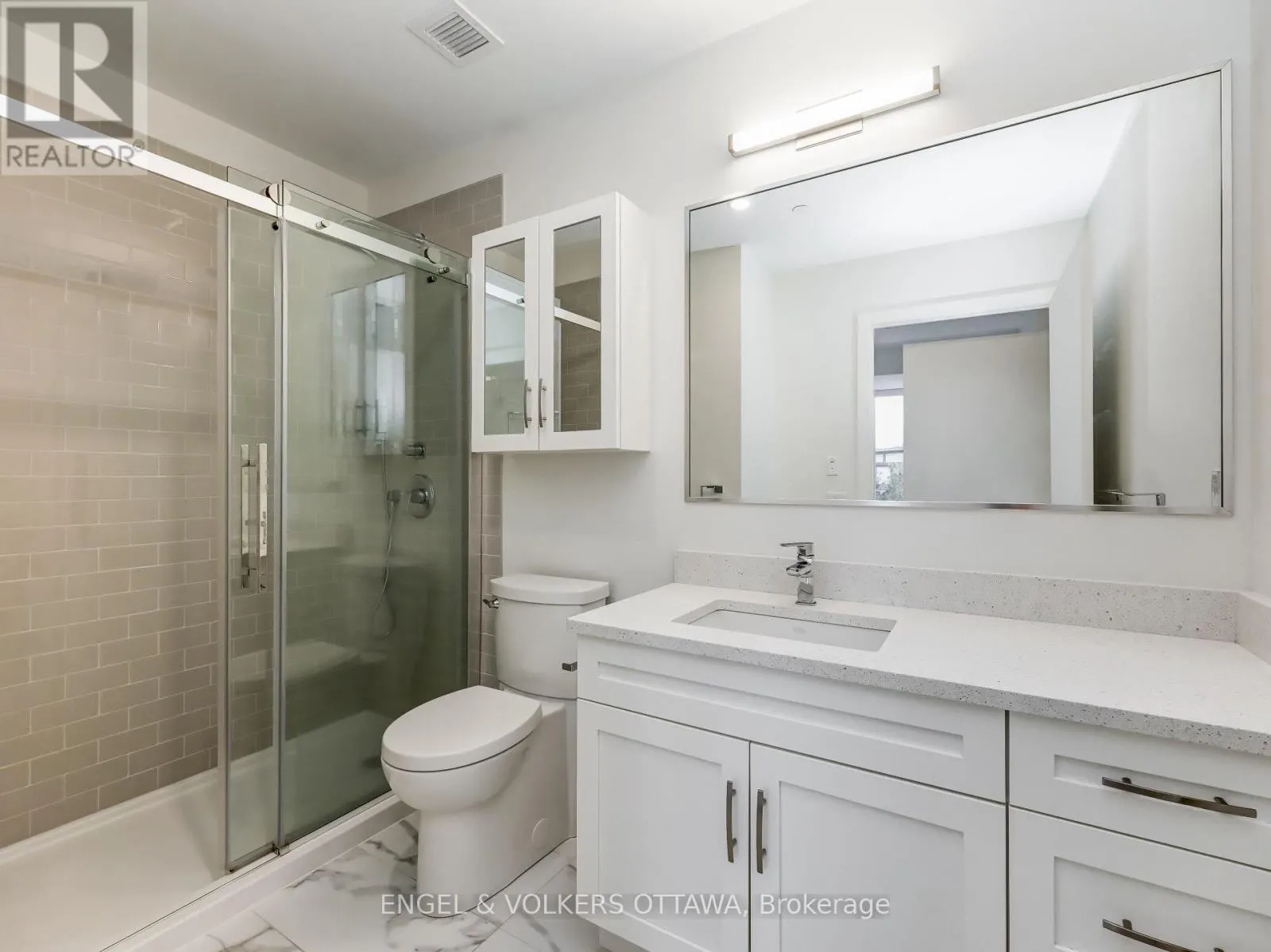 307 - 280 CRICHTON STREET