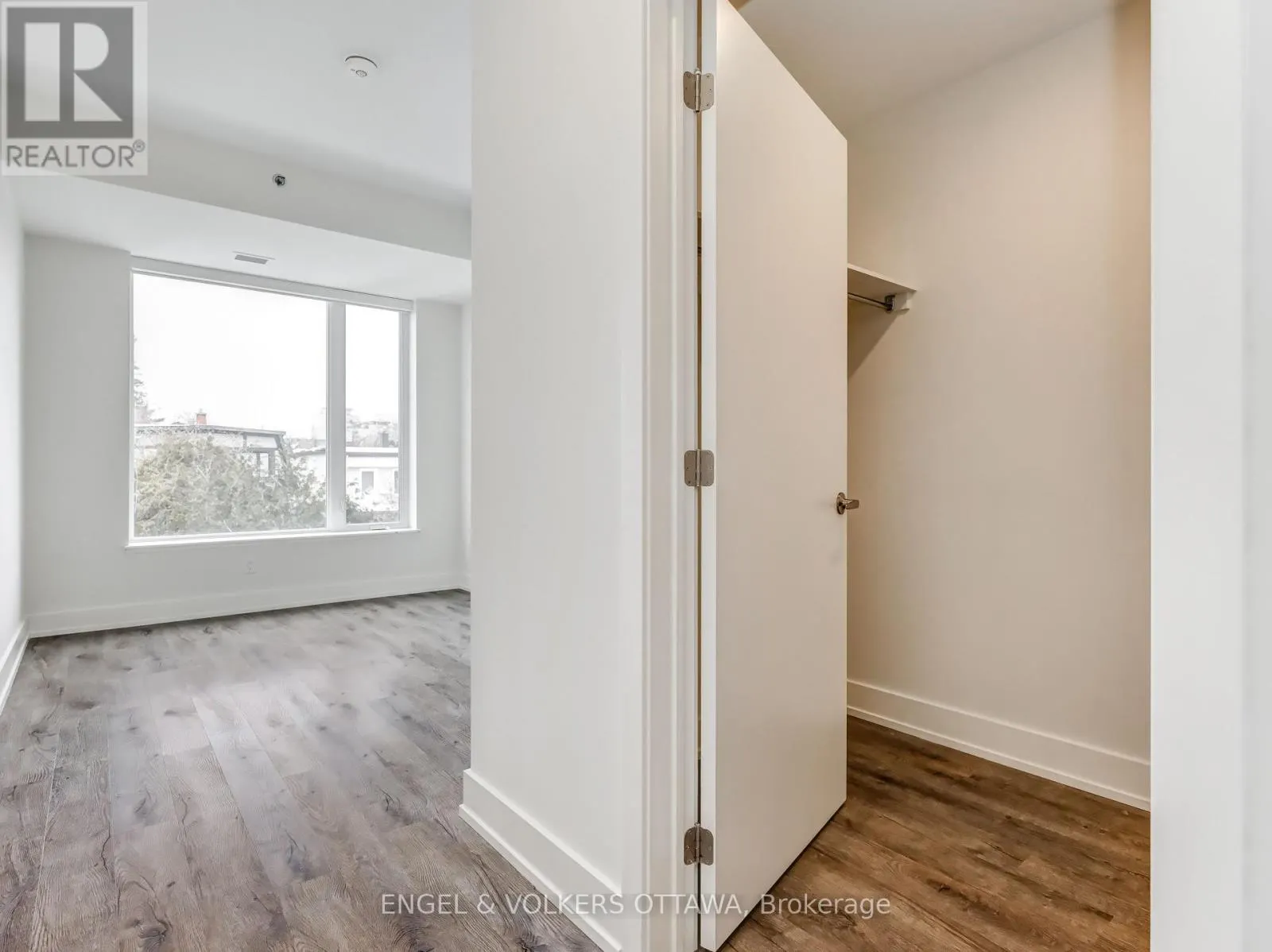 307 - 280 CRICHTON STREET
