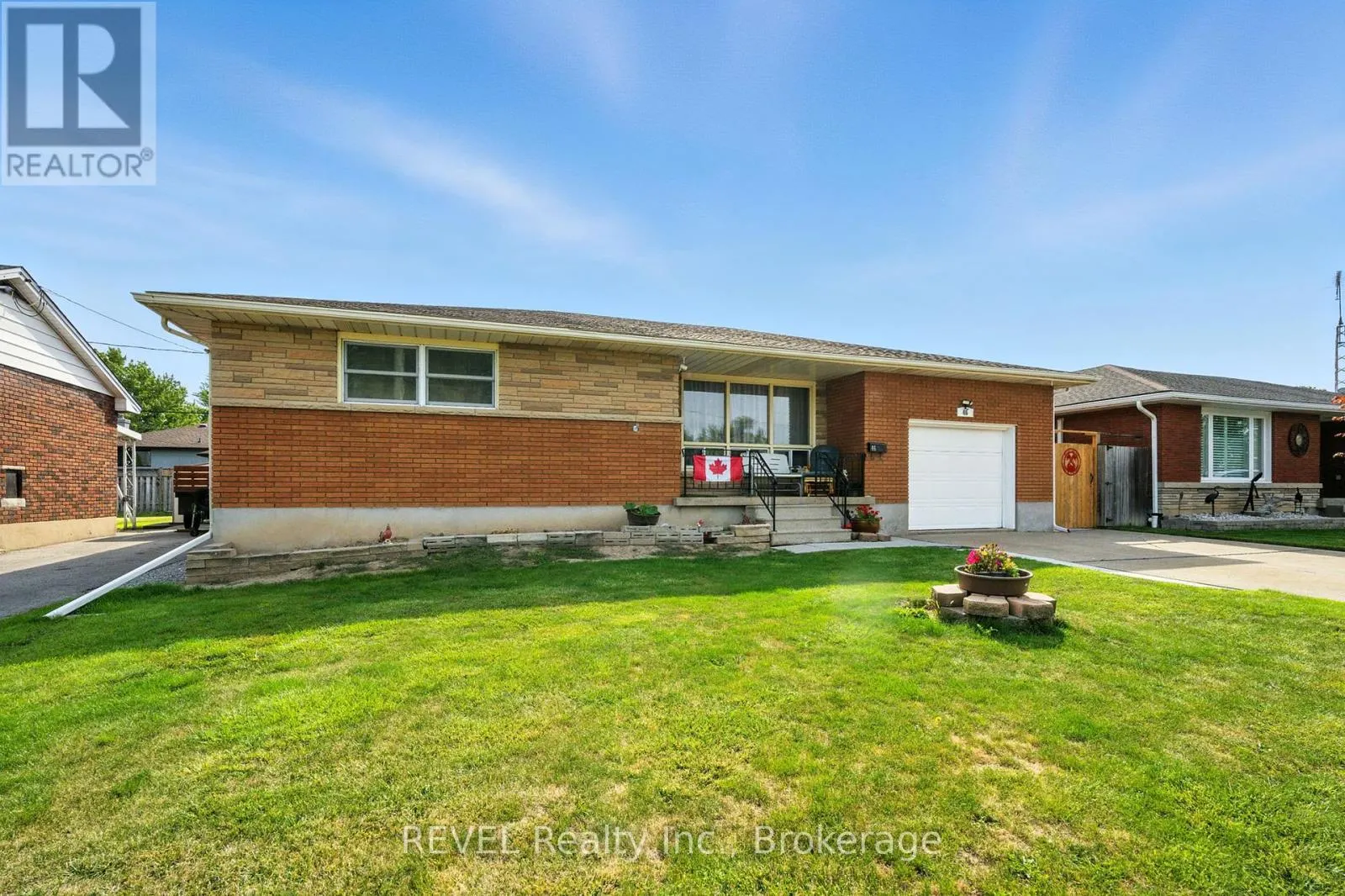 46 COLLIER ROAD S