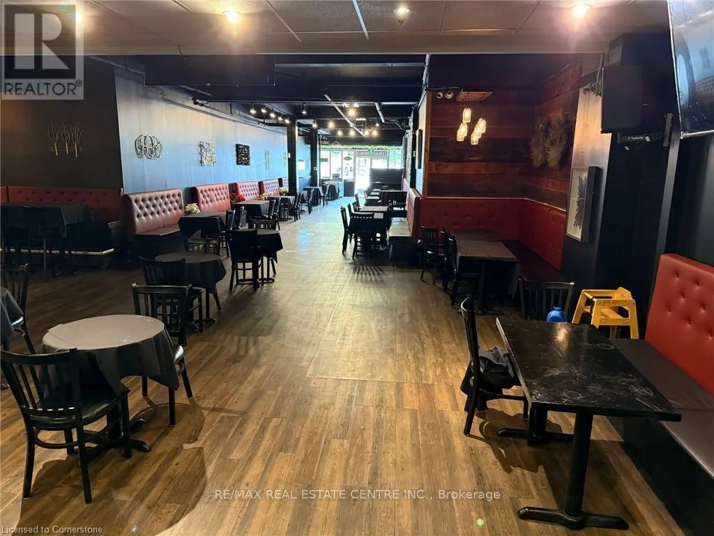 179 KING STREET W