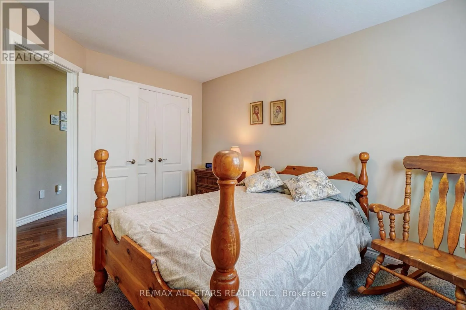 44 GEE CRESCENT