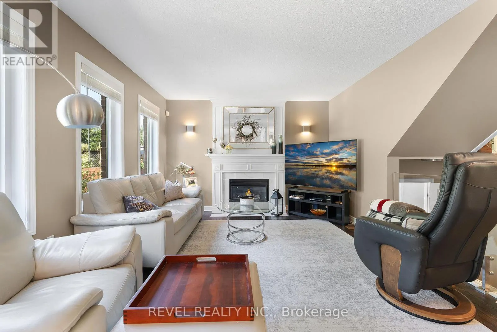17 MICHAELA CRESCENT