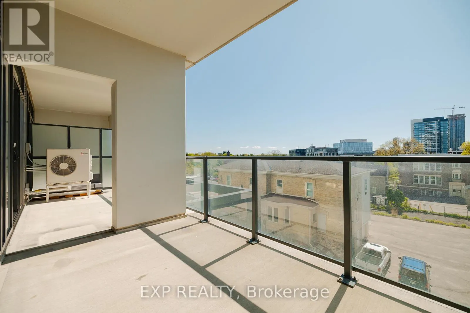 408 - 741 KING STREET W