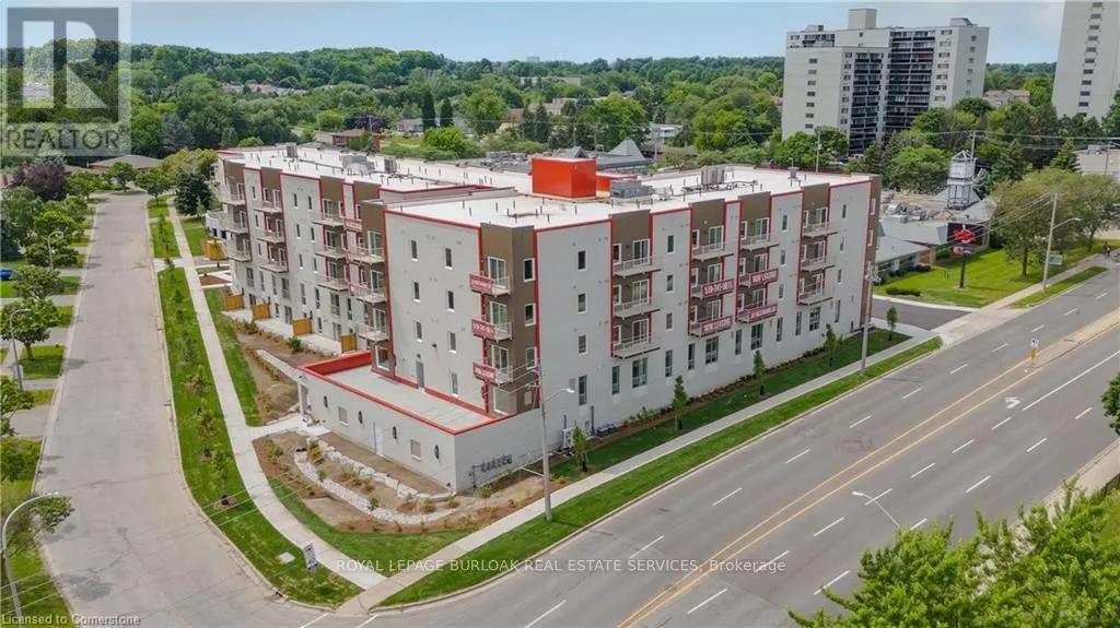 2 - 301 WESTMOUNT ROAD W