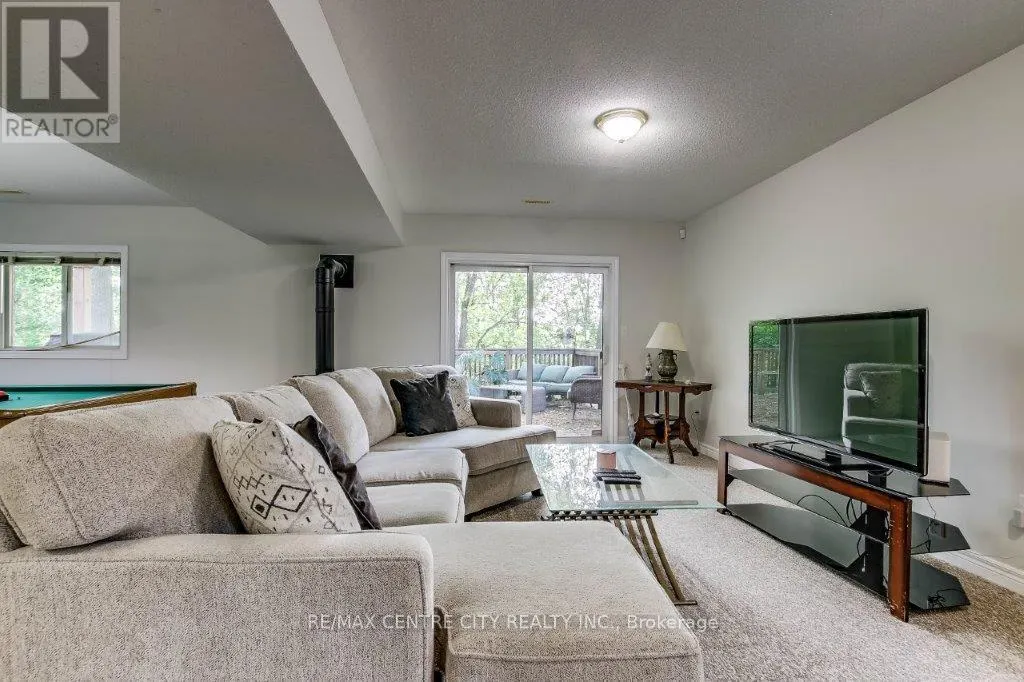 26 SYMPHONY COURT