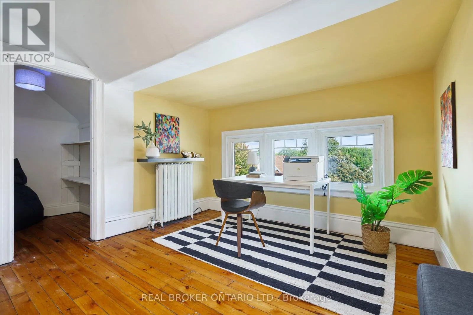 202 PROSPECT STREET S