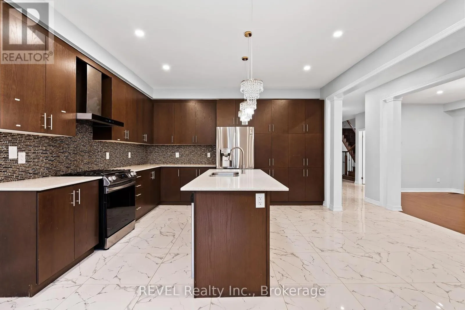 32 SPARKLE DRIVE
