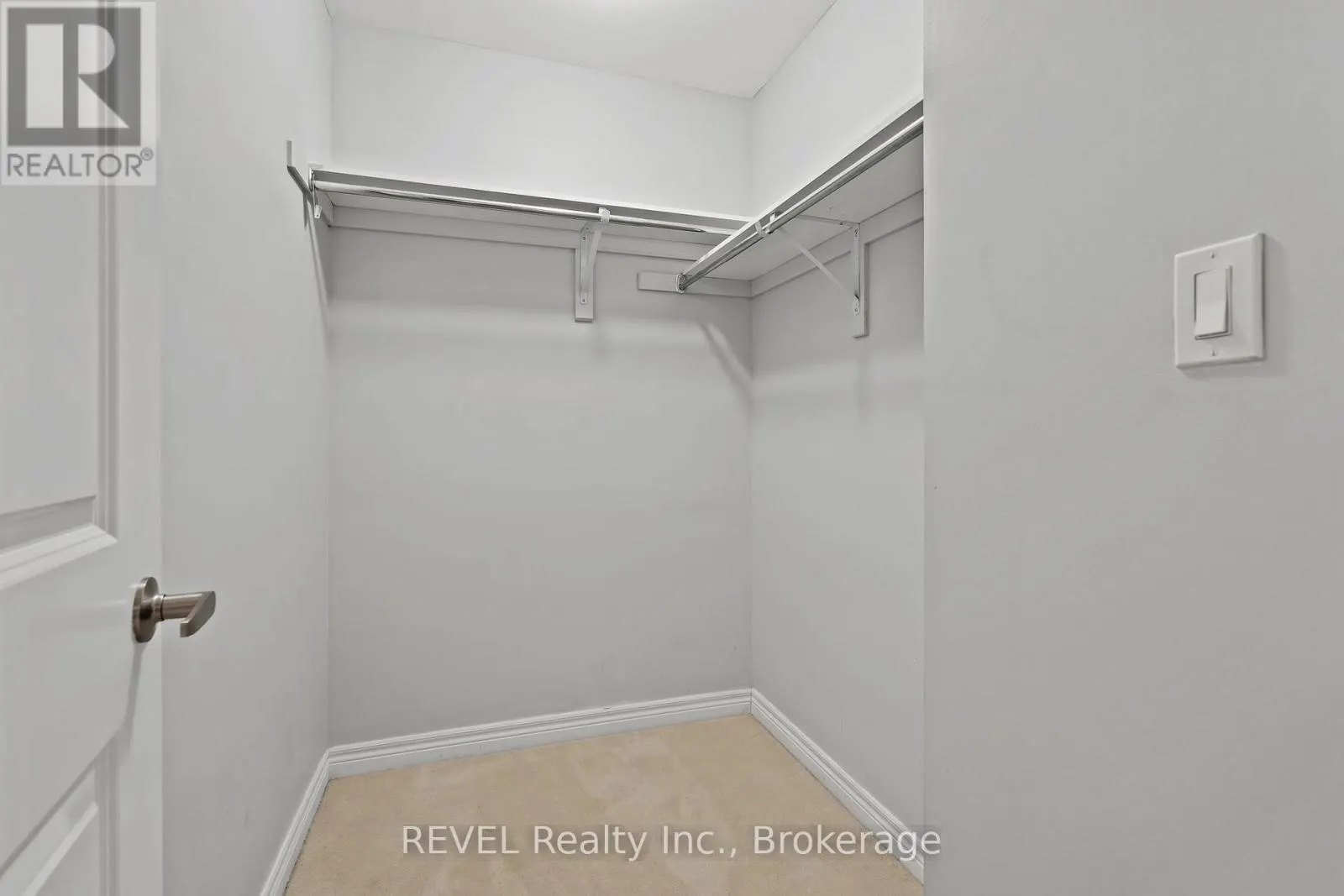 32 SPARKLE DRIVE