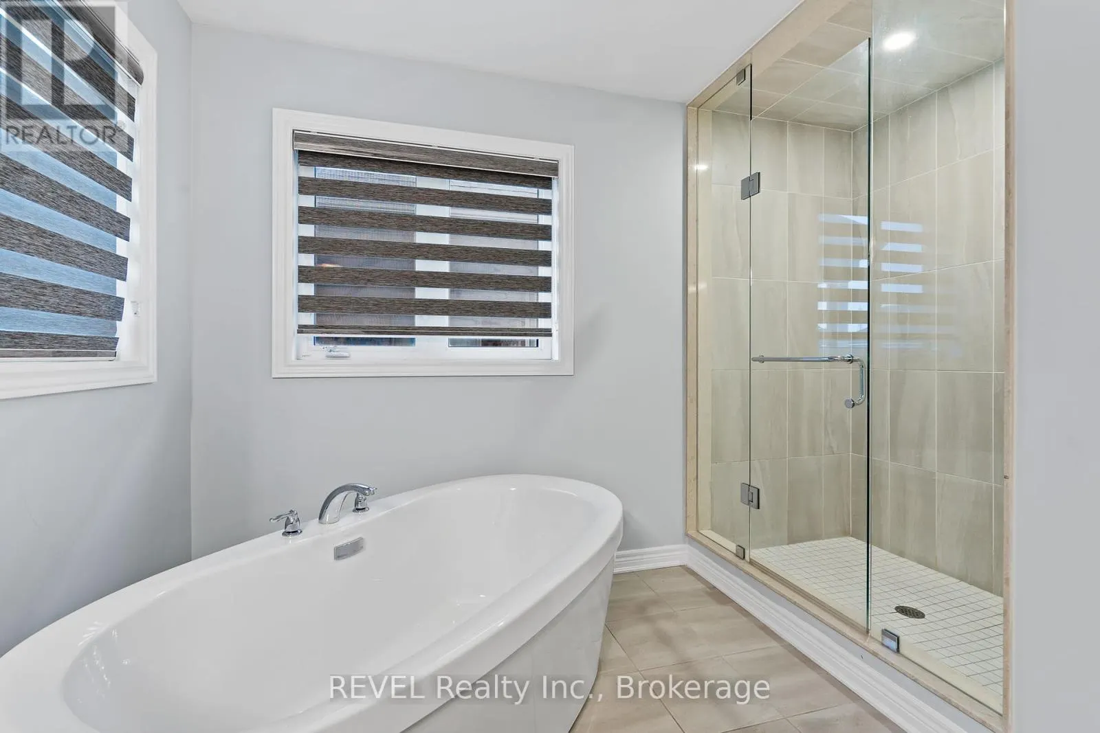 32 SPARKLE DRIVE