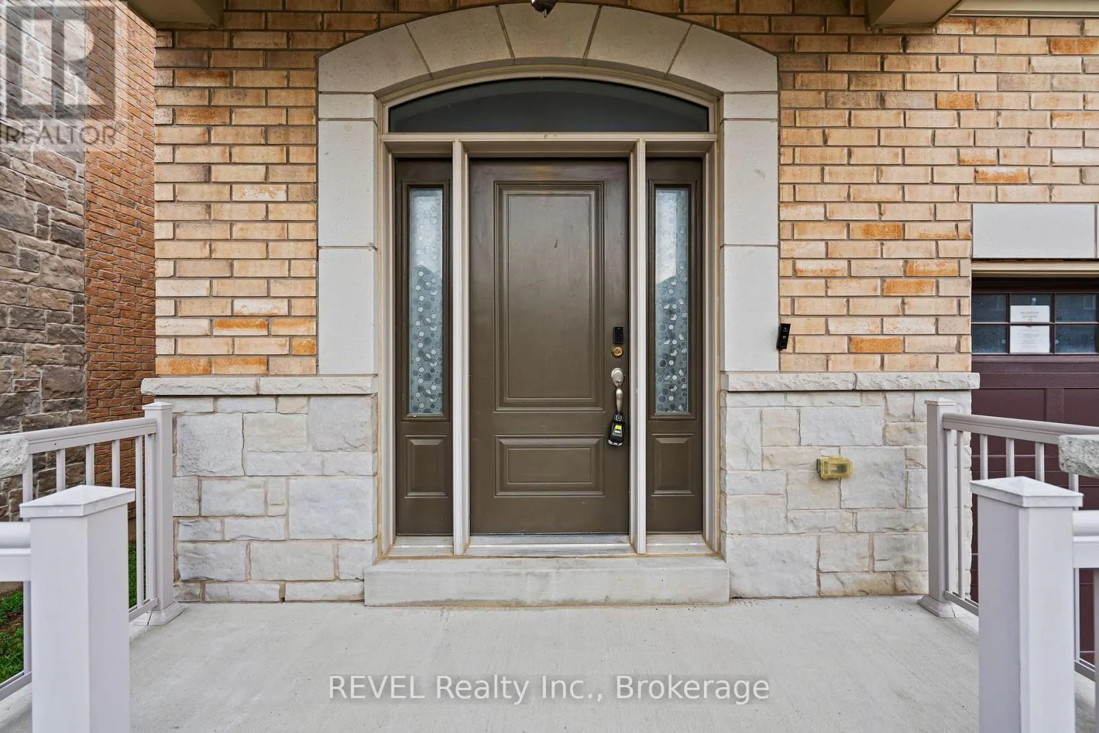 32 SPARKLE DRIVE