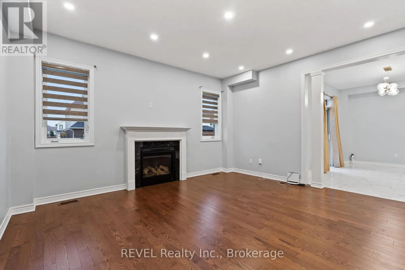32 SPARKLE DRIVE