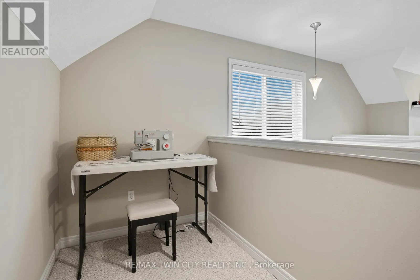 40 LEMONWOOD PLACE