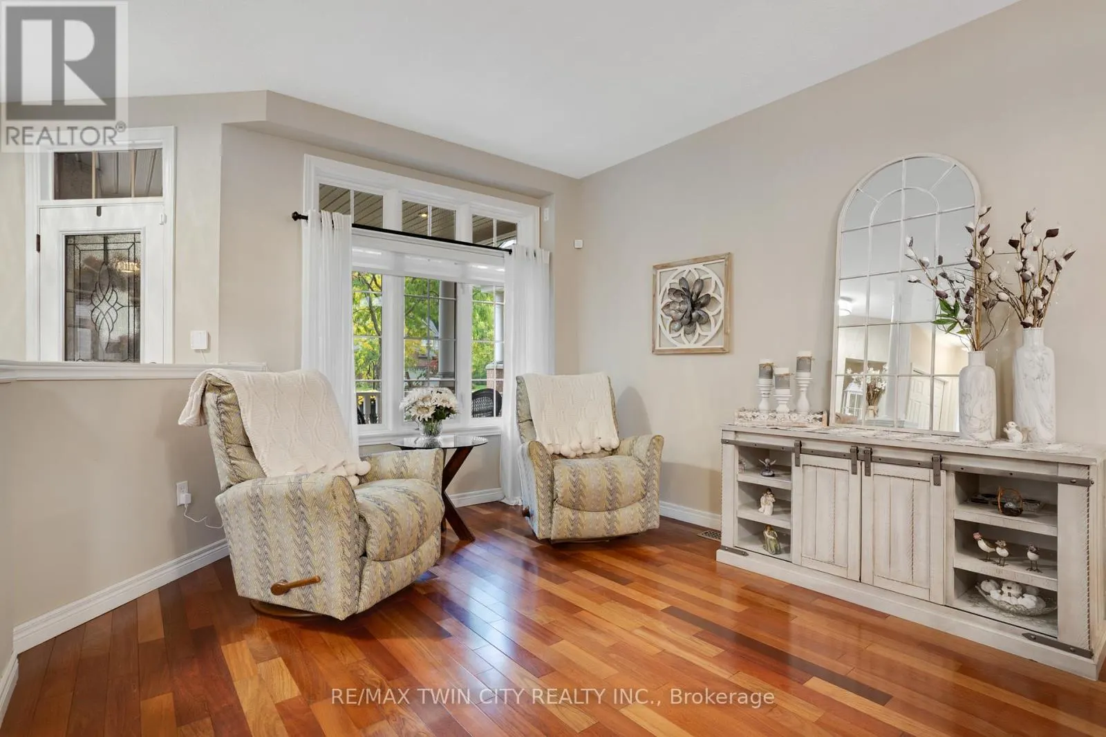 40 LEMONWOOD PLACE