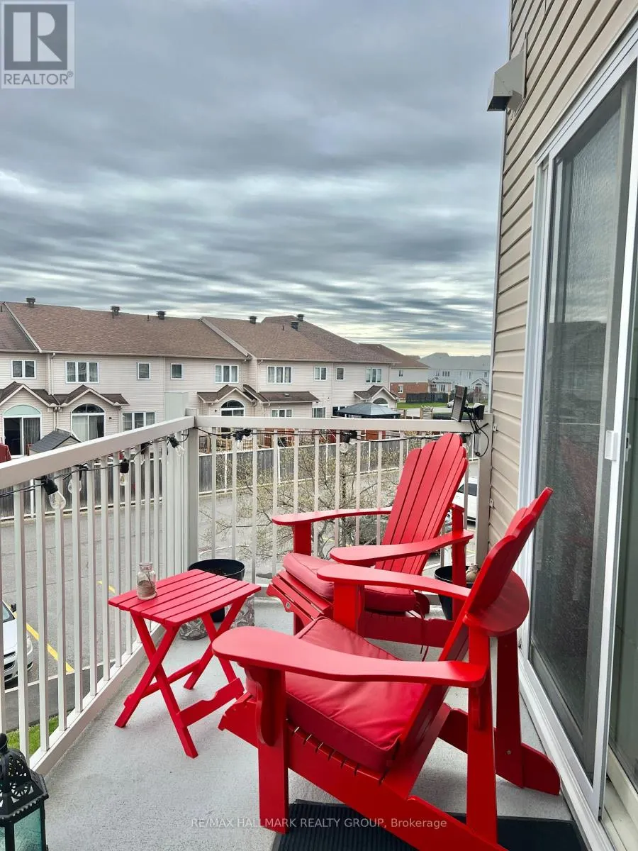 52 - 630 LAKERIDGE DRIVE