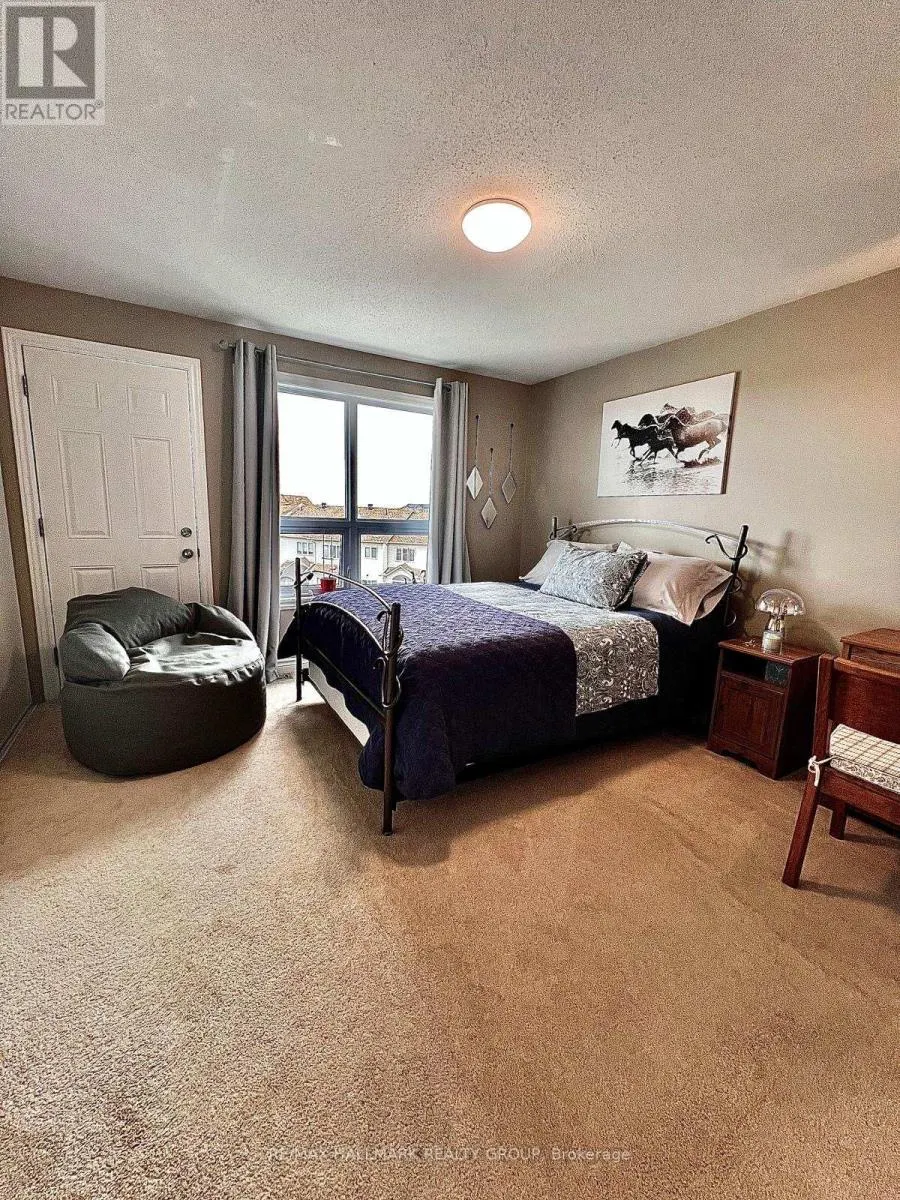 52 - 630 LAKERIDGE DRIVE