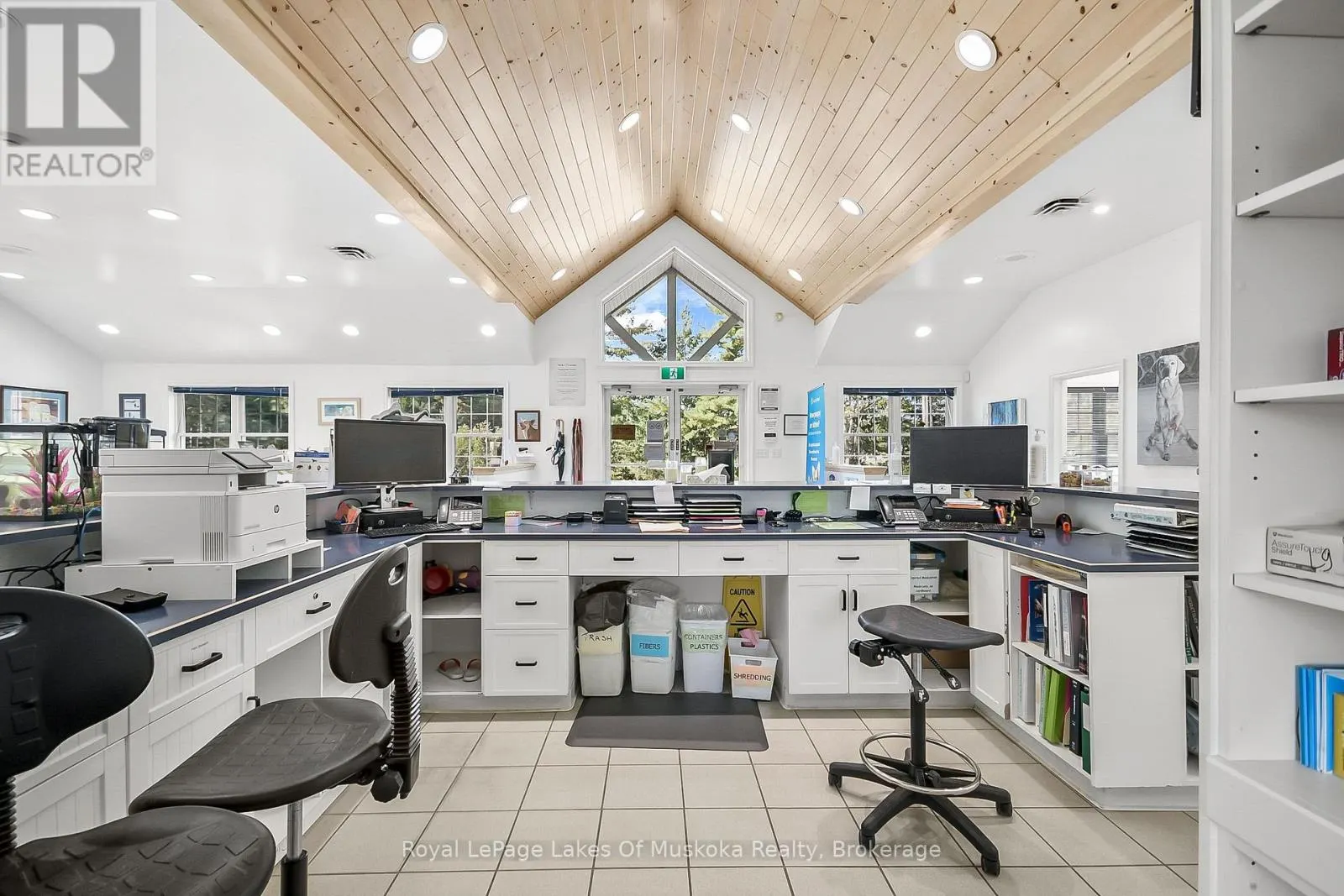 1008 SOUTH MONCK DRIVE