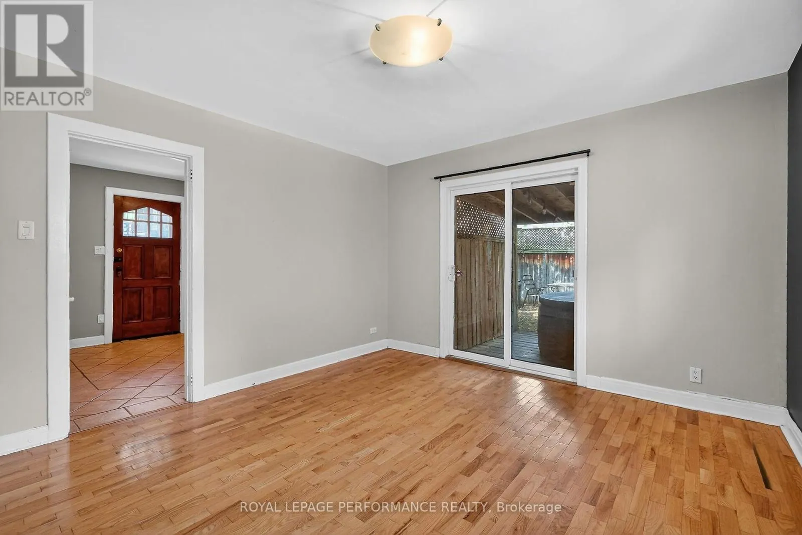 261 MONTFORT STREET