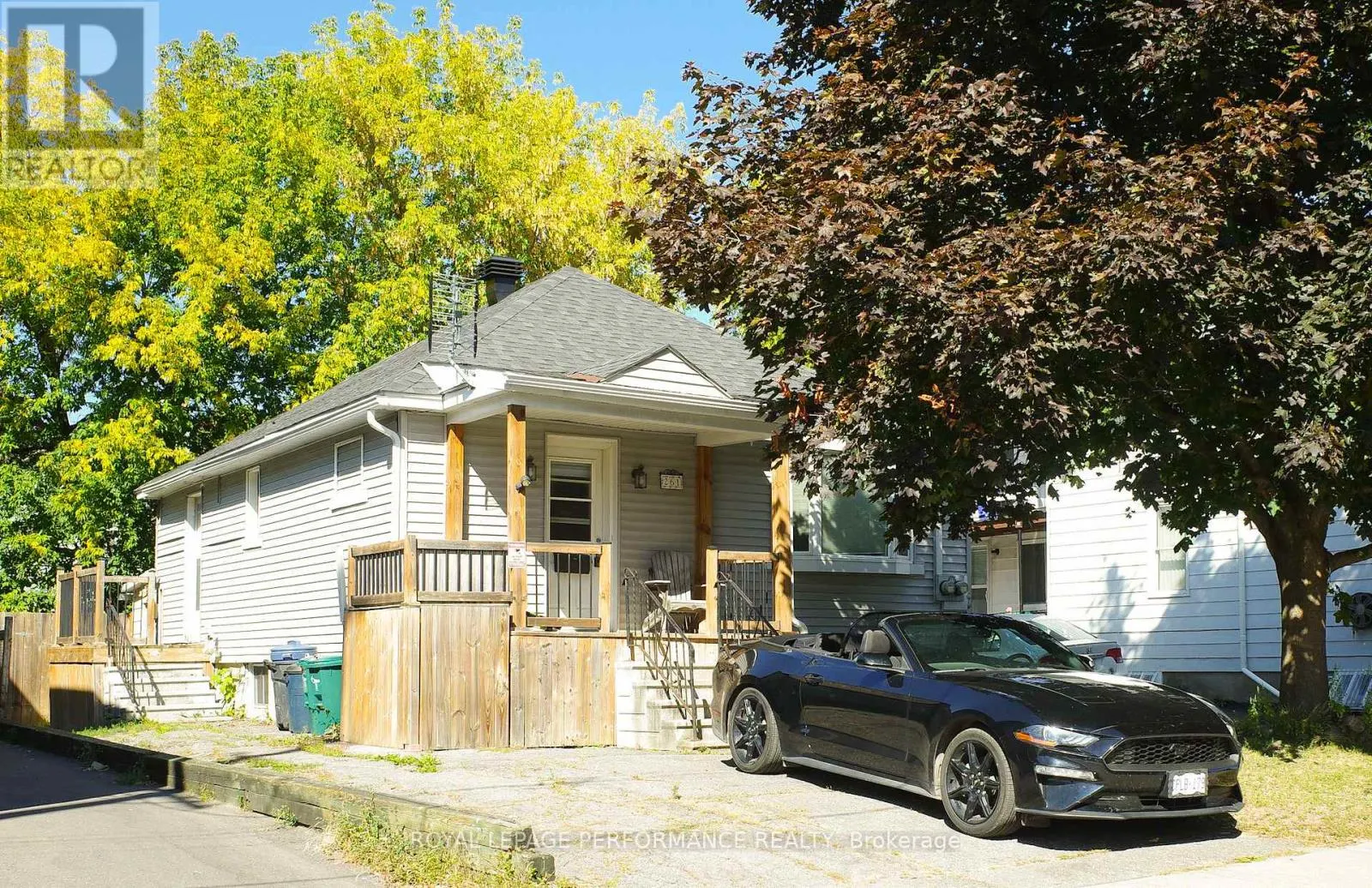 261 MONTFORT STREET