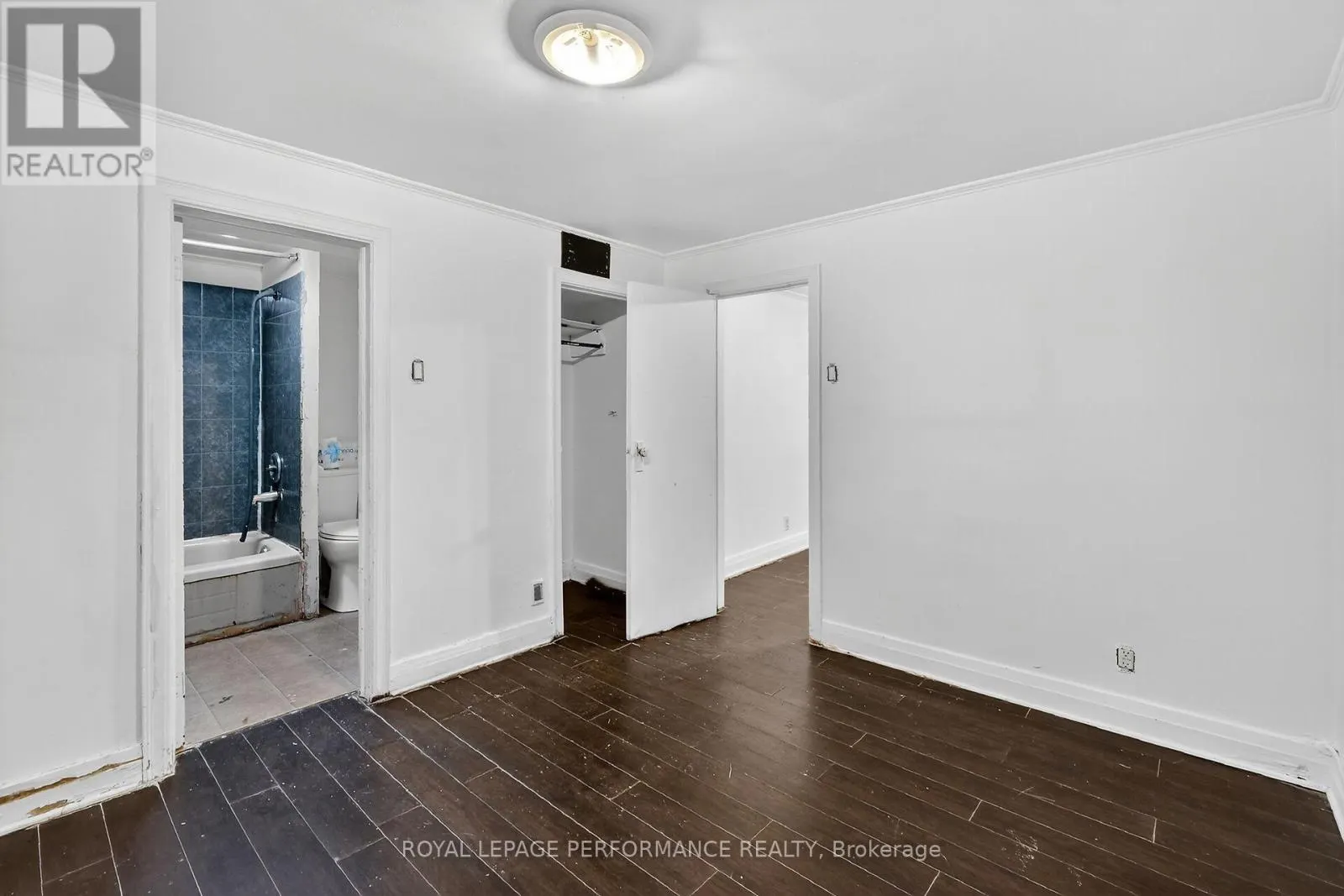 261 MONTFORT STREET