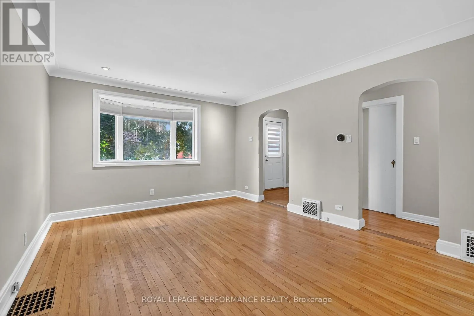 261 MONTFORT STREET