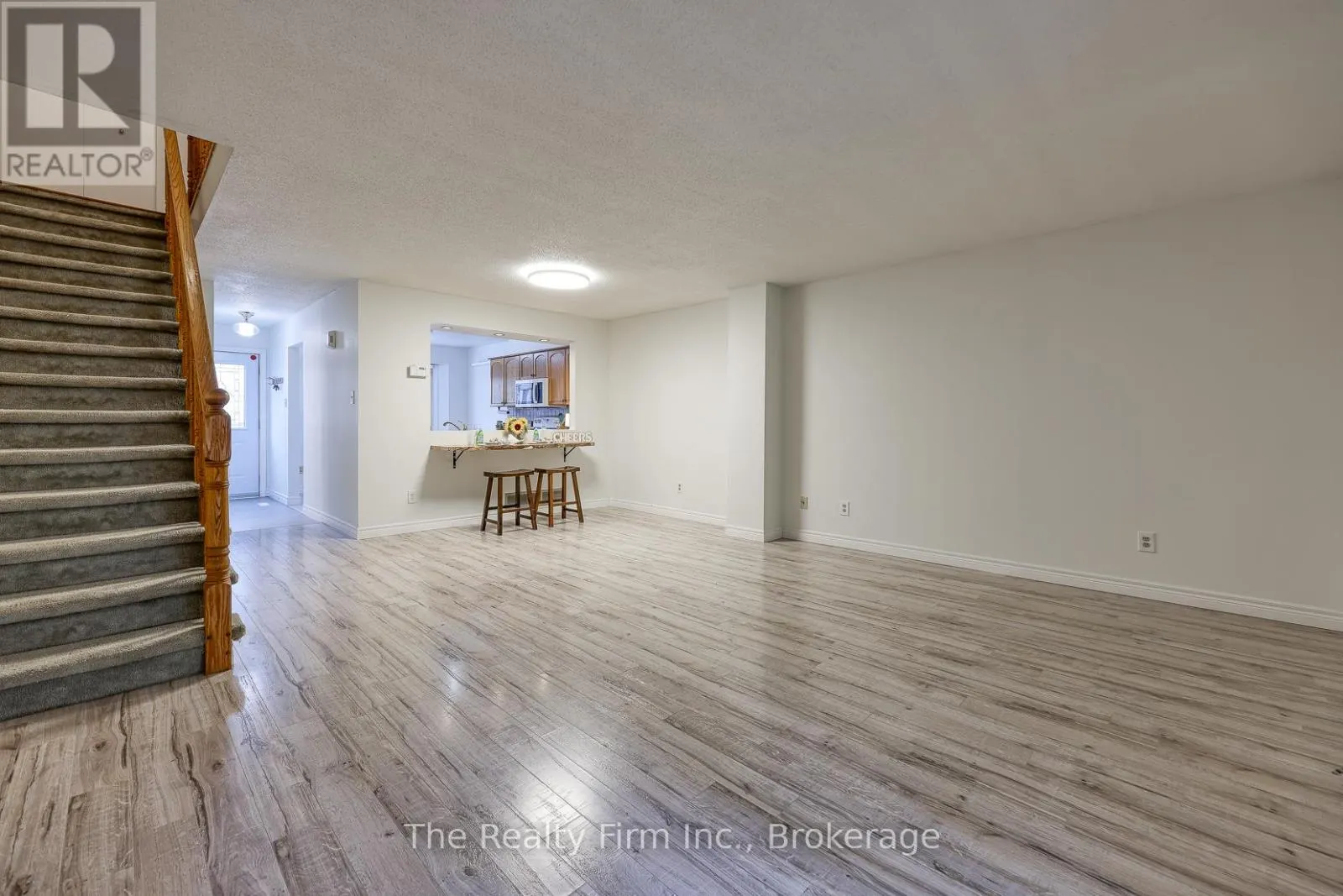 11 - 275 GEORGE STREET, #11
