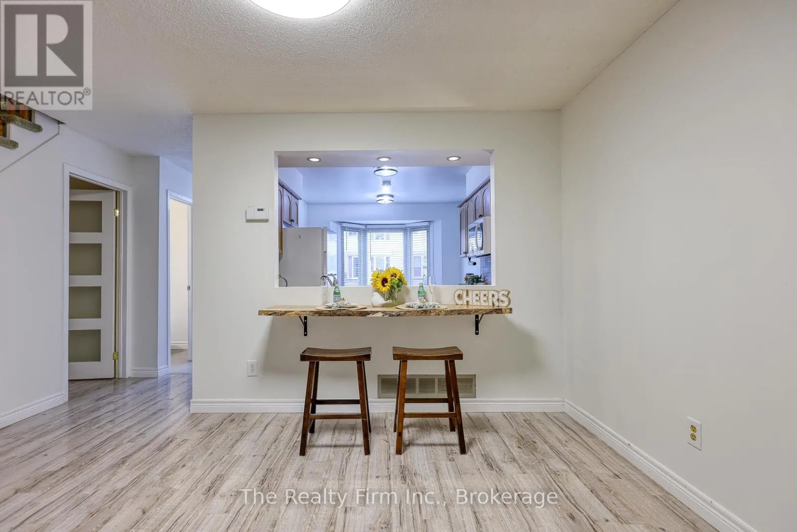 11 - 275 GEORGE STREET, #11