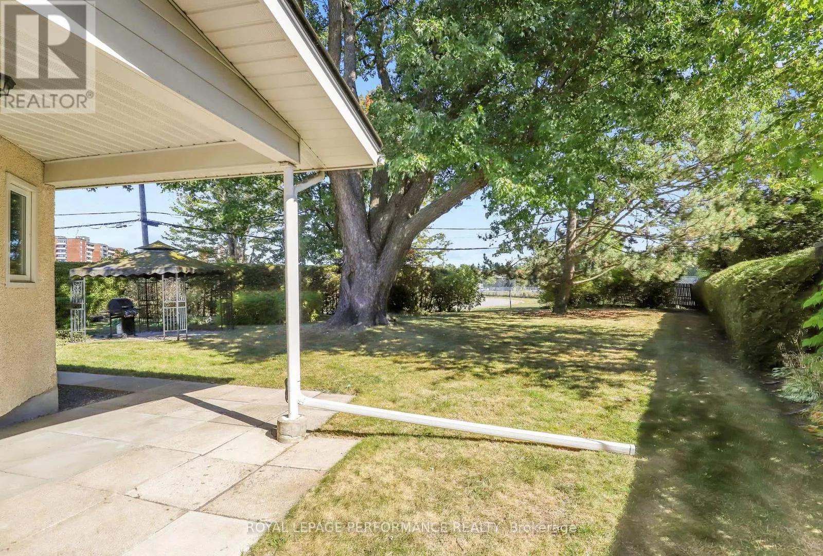 2337 SAMUEL DRIVE