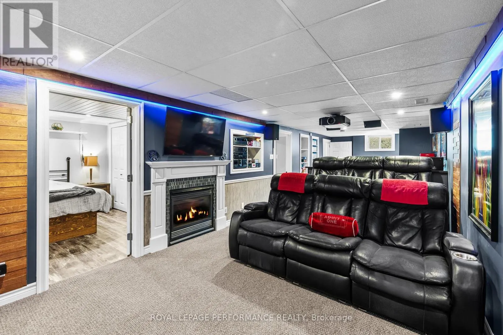 122 MAPLE GROVE STREET