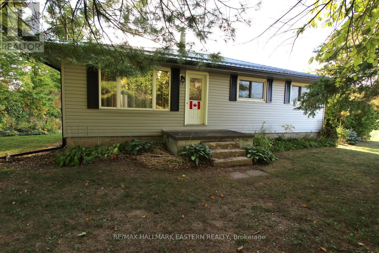 1092 MID BELMONT 7TH LINE
