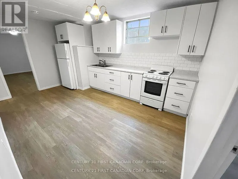LOWER - 67 SACKVILLE STREET, #Lower