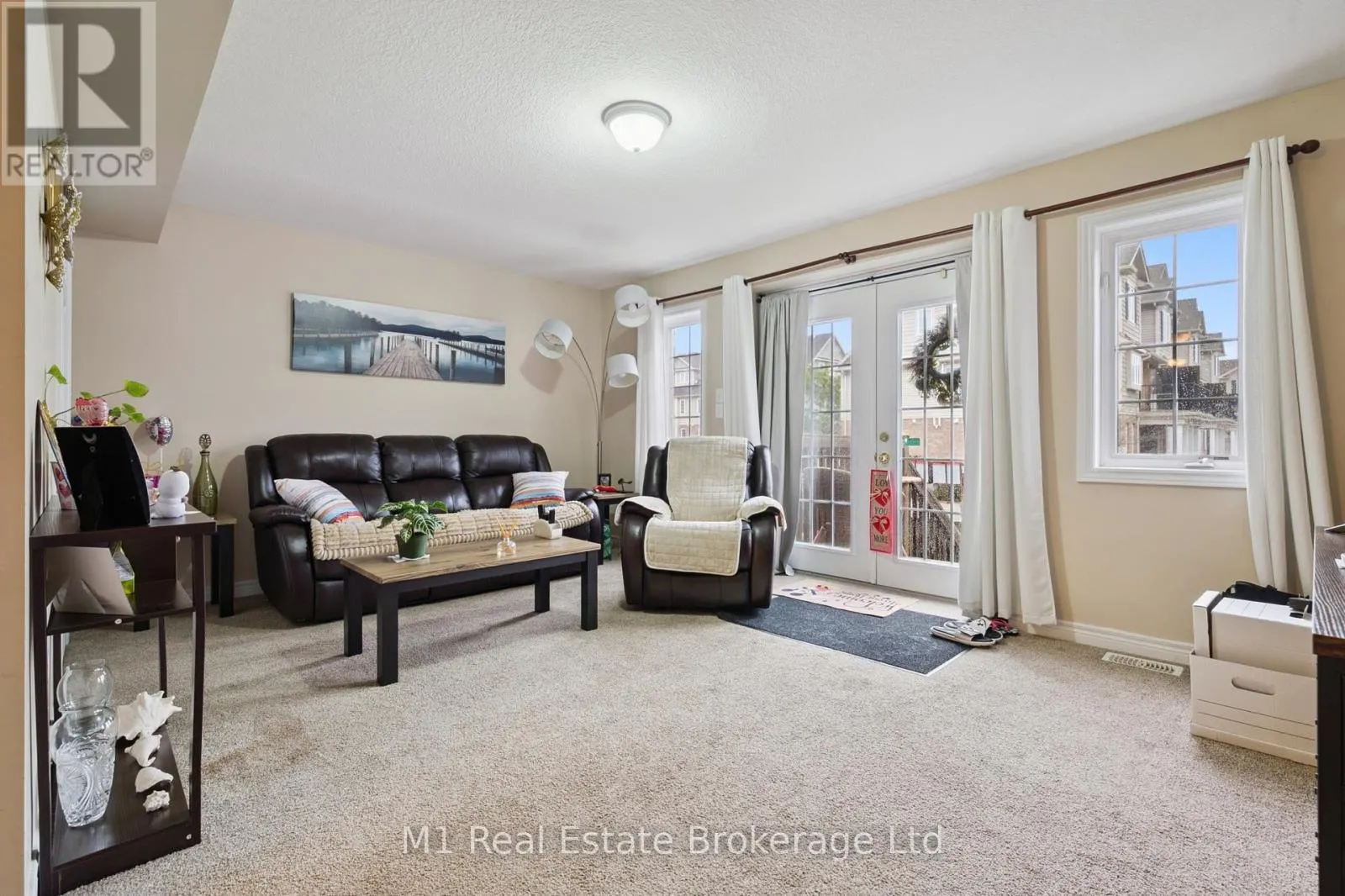 626A WOODLAWN ROAD E