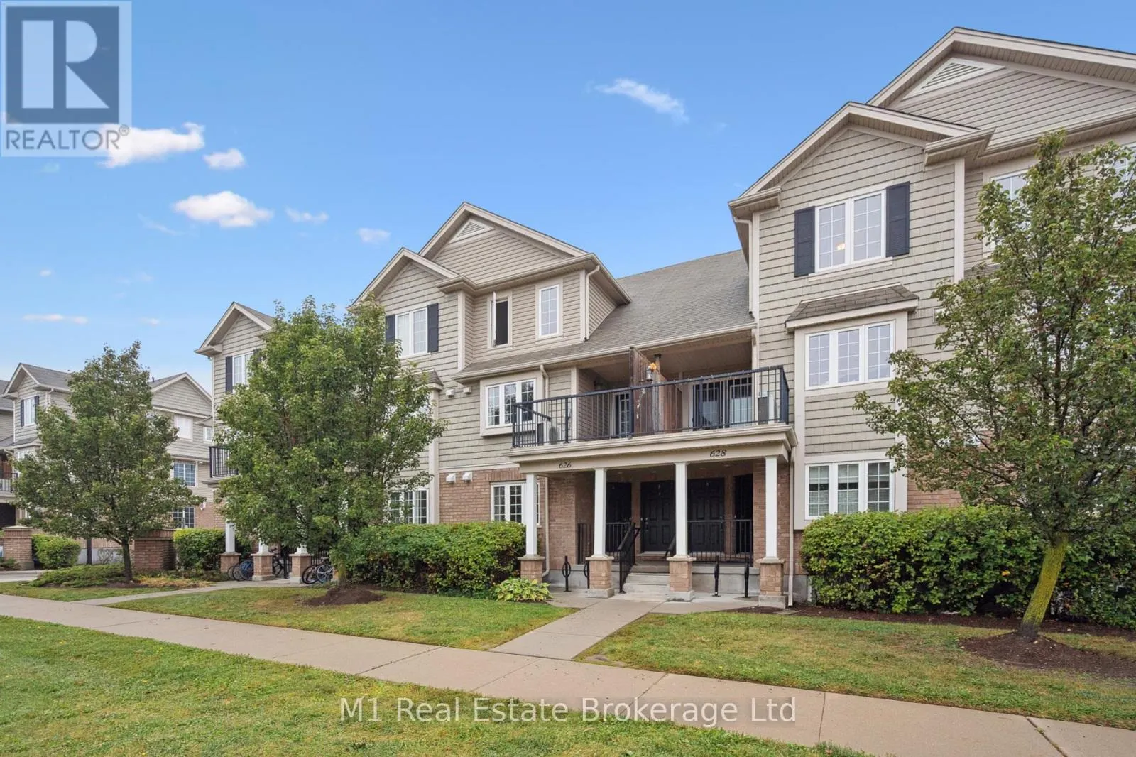 626A WOODLAWN ROAD E