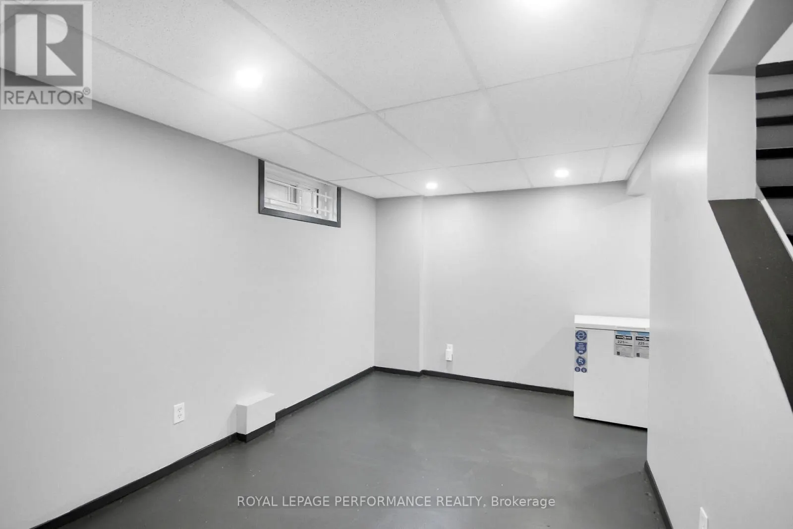 360 WOODFIELD DRIVE