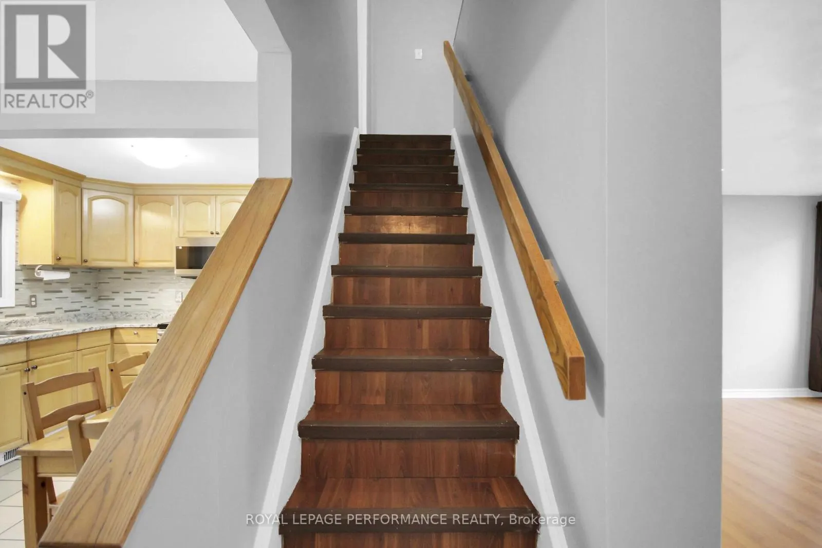 360 WOODFIELD DRIVE