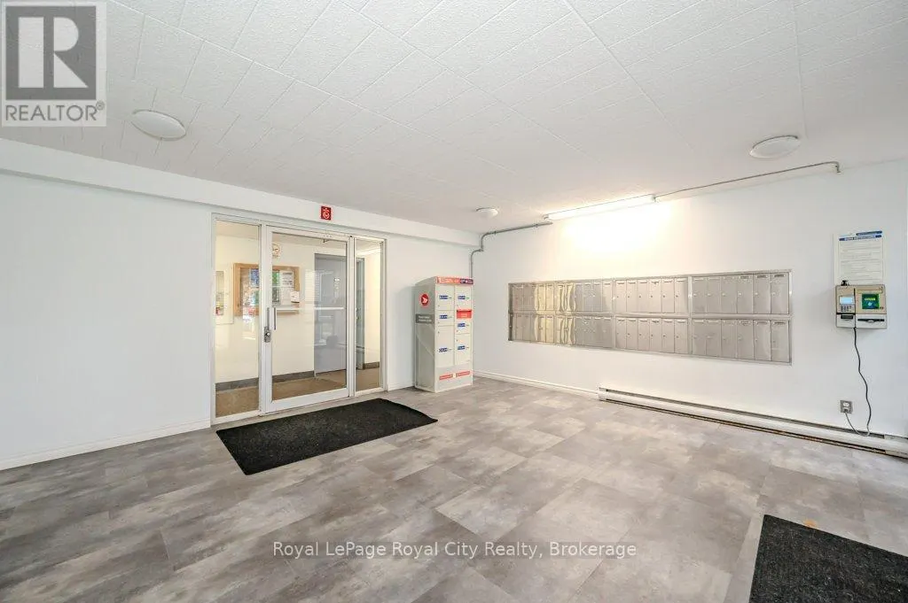 511 - 105 CONROY CRESCENT, #511